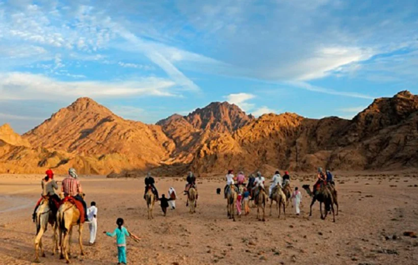 Full Day Colored Canyon Excursion from Sharm el Sheikh